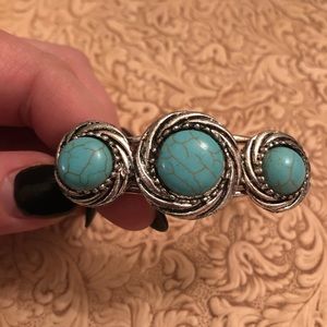 Pretty Silver and Turquoise Bracelet